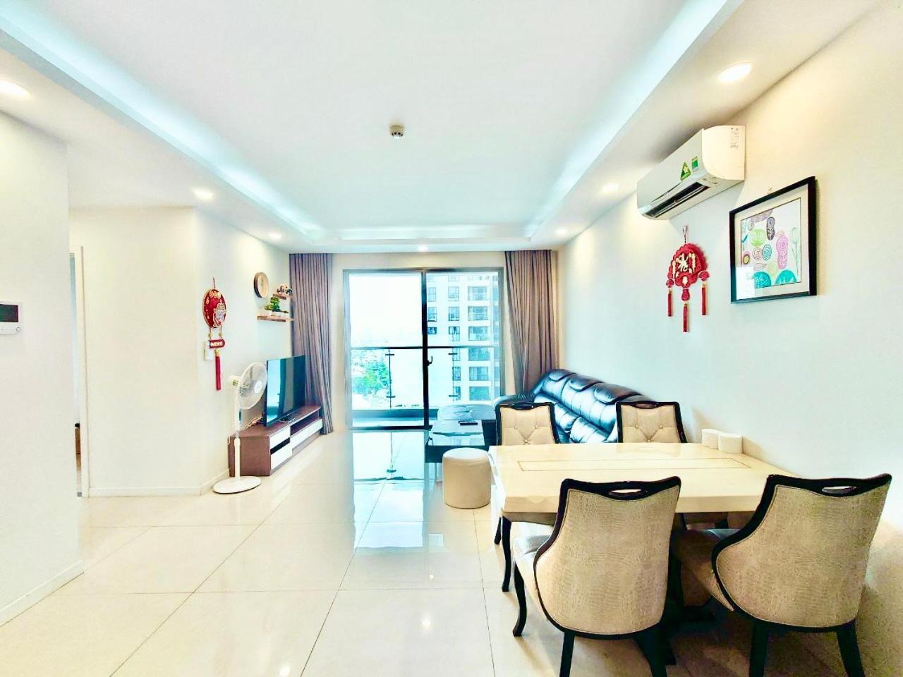 Premier Aparts - Soho Residence, City Central, 10Mins To Benthanh Market, Buivien Street Cidade de Ho Chi Minh Exterior foto