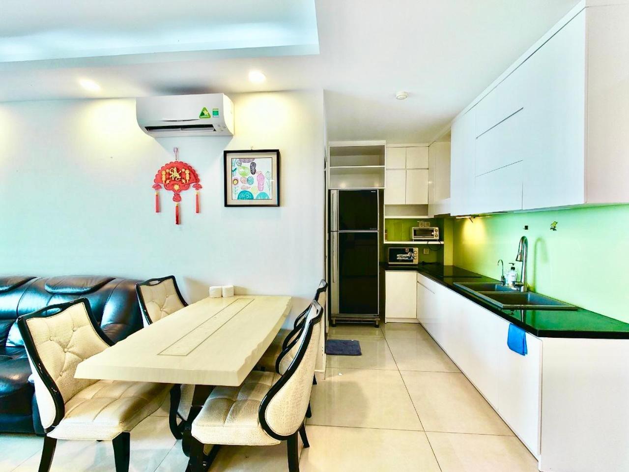 Premier Aparts - Soho Residence, City Central, 10Mins To Benthanh Market, Buivien Street Cidade de Ho Chi Minh Exterior foto